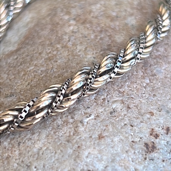 Vintage Jewelry - 14 karat gold bracelet